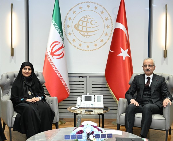 Van-Tahran seferleri yeniden başlıyor! Bakan Uraloğlu tarih verdi